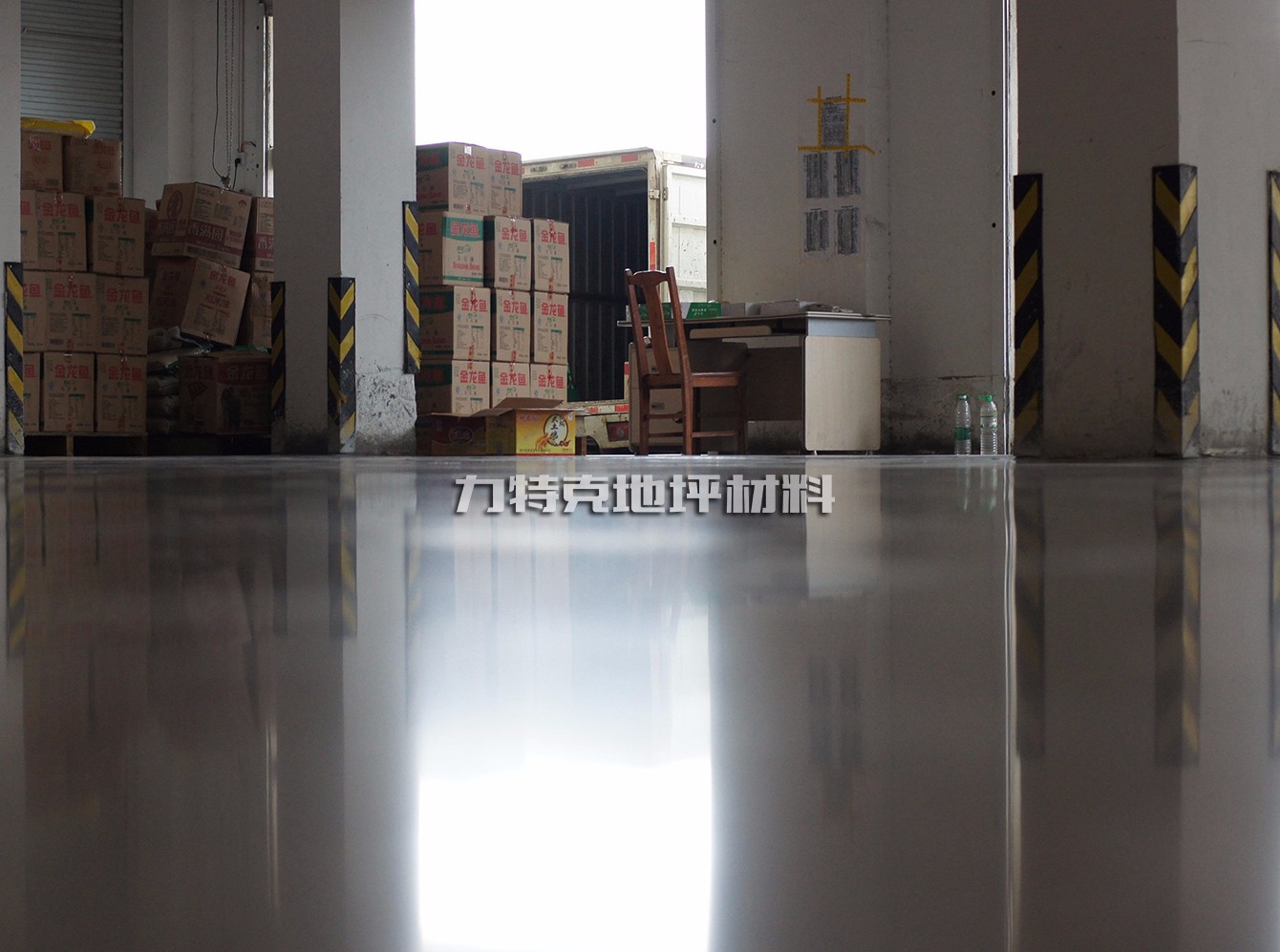 厂房仓库地坪起砂处理-力特克