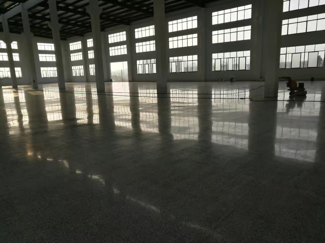 混凝土密封固化剂地坪能起到什么作用？