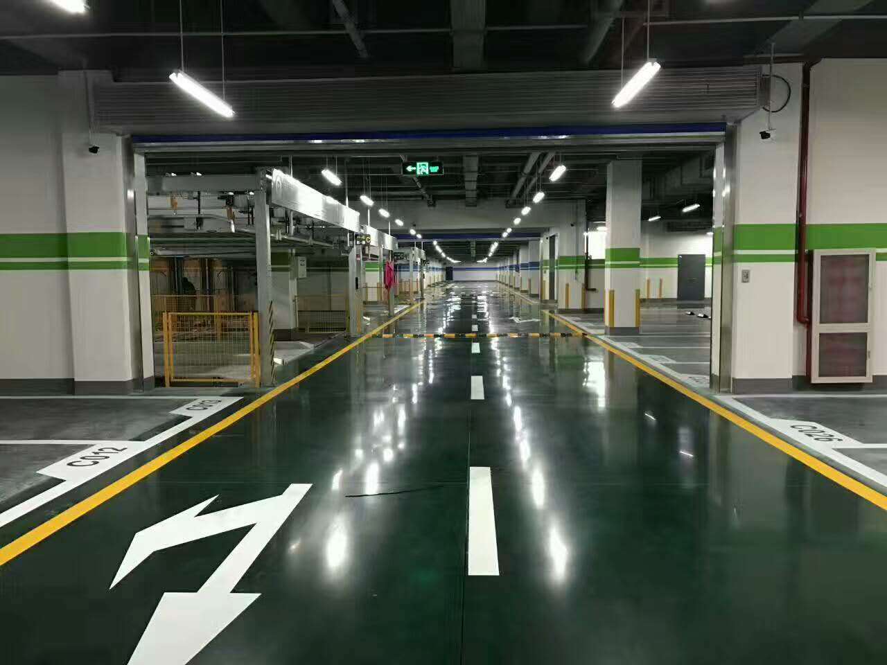停车场混凝土染色剂地坪
